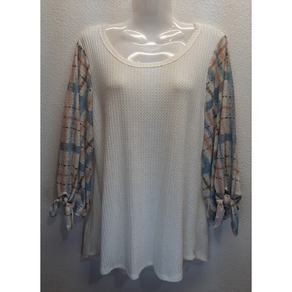 NWT Andrée by Unit "The Seneca" Ivory Knit Top l Size: M - Picture 3 of 7